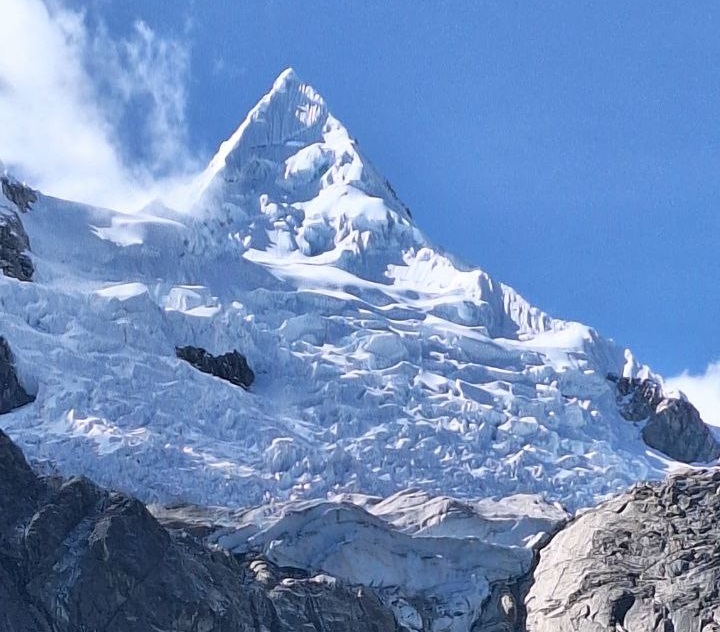 TREKKING CEDROS ALPAMAYO 2025