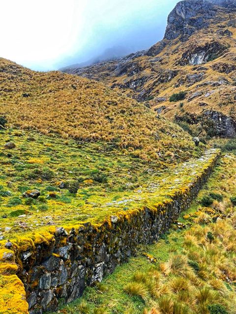 TREKKING DE CHOQUEQUIRAO A VILCABAMBA